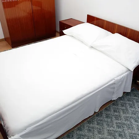 Apartment Vrgada 4200b
